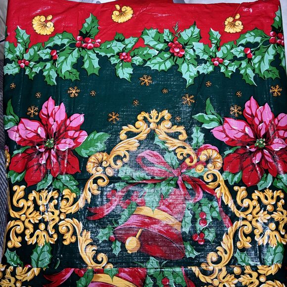 Trim A Home Christmas Vinyl Tablecloth 52" X 102" Flannel Back Holly Poinsettia - Picture 6 of 12